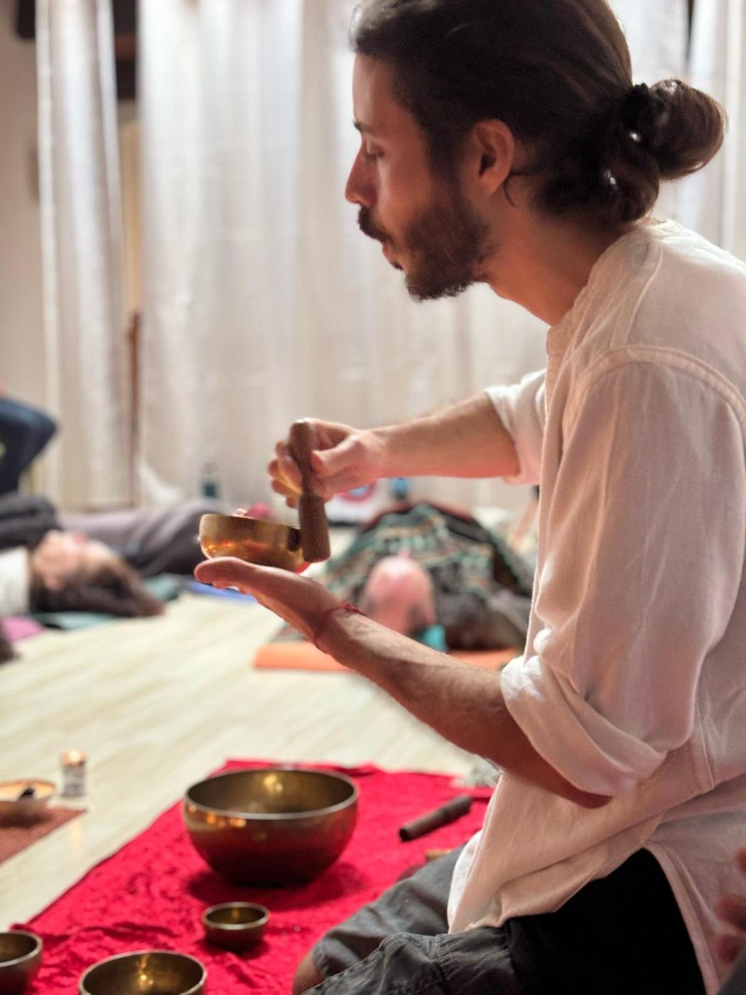 Sound journey with Tibetan singing bowls in the studio